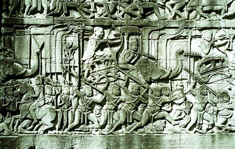 The Khmer Revolt and its Profound Impact on the Trajectory of 8th-Century Southeast Asia: A Case Study in Dynastic Strife and Regional Power Shifts